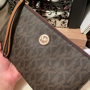 Mk large wristlet